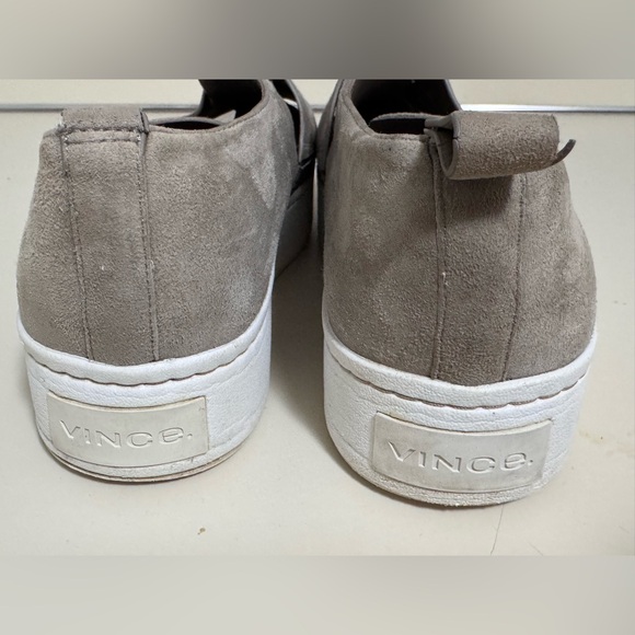 VINCE Women's Slip on Sneakers - Picture 4 of 11